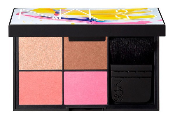 3 летних набора для путешественниц от Nars