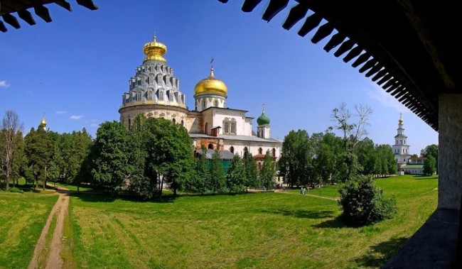 В подмосковных музеях и усадьбах теперь можно официально заключить брак