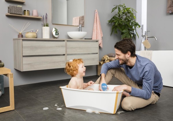 Теперь банановый: складная ванночка Flexi Bath выходит в новой жизнерадостной расцветке