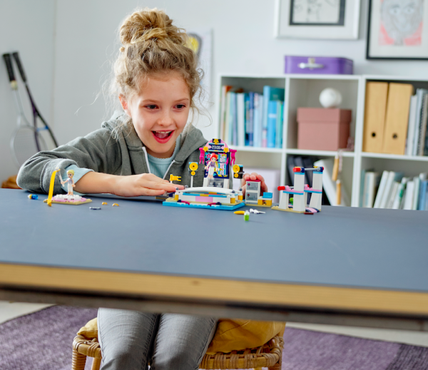Подружись с океаном в компании подружек LEGO Friends в день города
