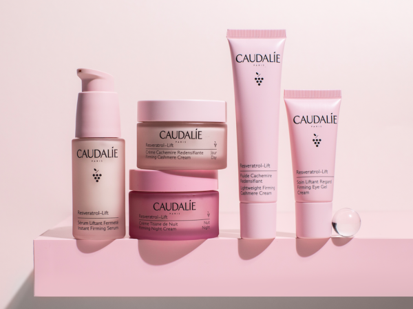 Перезапуск гаммы Resveratrol-Lift Caudalie