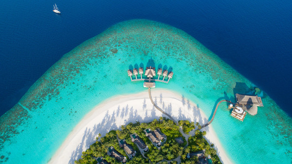 Лето, солнце, море, пляж: рассказываем про самые классные отели на Мальдивах для отдыха с детьми